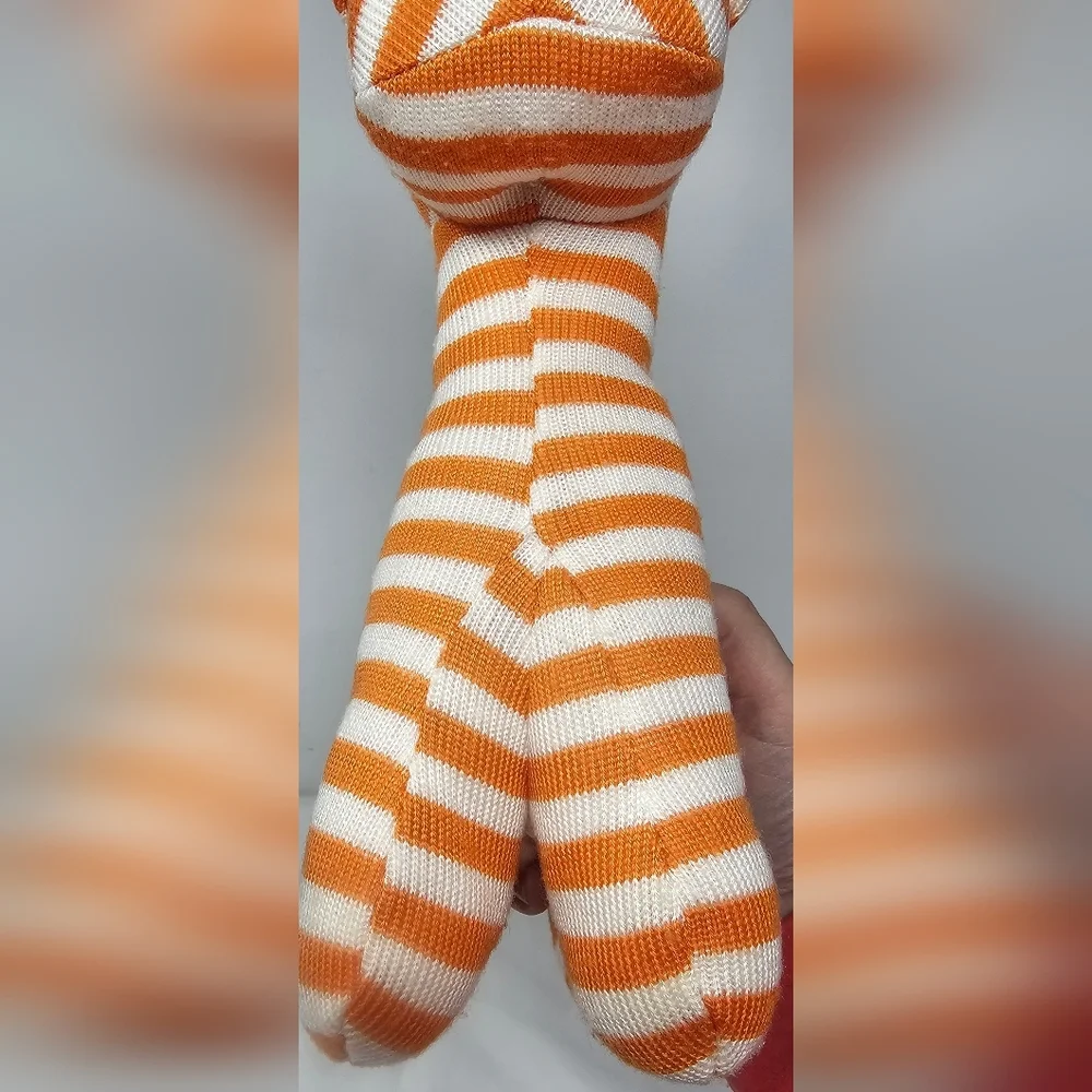 Jellycat Striped Orange White Geoffery Giraffe Soft Baby Chime Rattle Toy 9 in - Picture 5 of 13